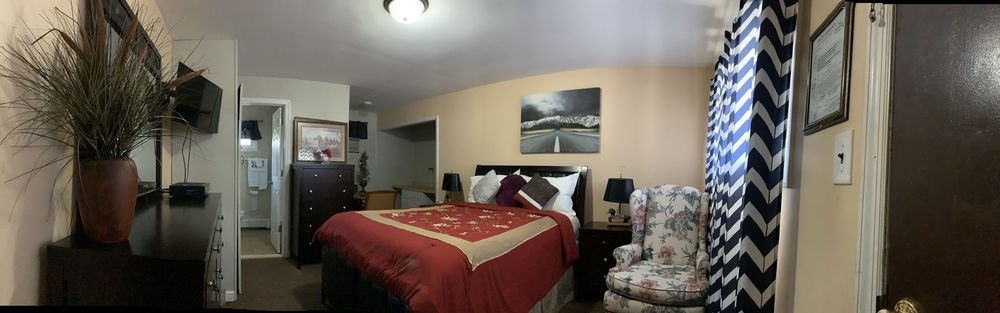 King room at budget motel in Shirley, NY near Smith Point Beach